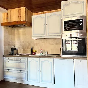 Appartement T2 Au Charme Authentique, Briançon